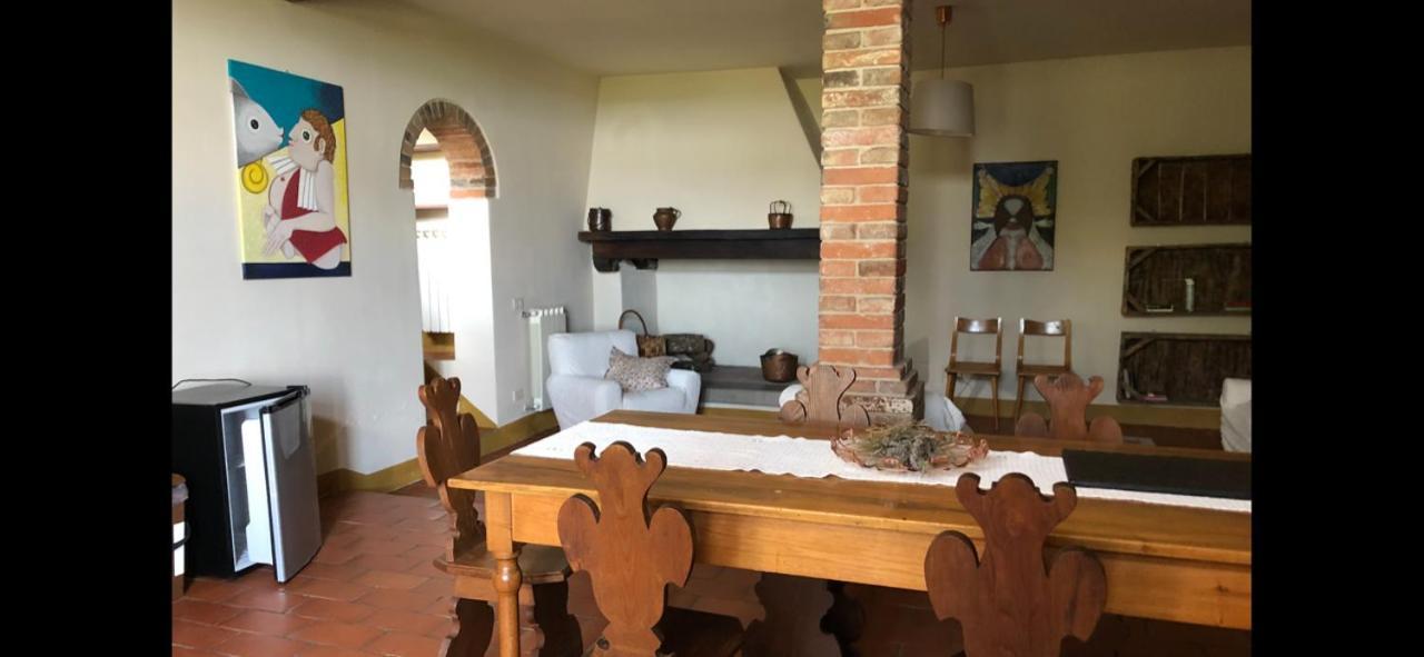 Agriturismo La Posta Reale Castiglion Fibocchi Buitenkant foto